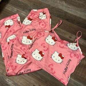 Hello Kitty Pink Snowflake Pajama Set NWT Med 153
